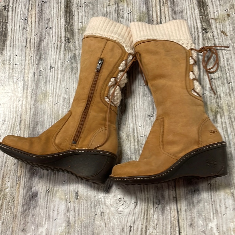 UGG Australia - Lace in Back - Sweater Cuff - Wedge Heel Boots - Size 6